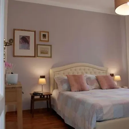 La Musa Di Via Dante Apartament