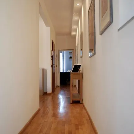 Apartment La Musa Di Via Dante Florence